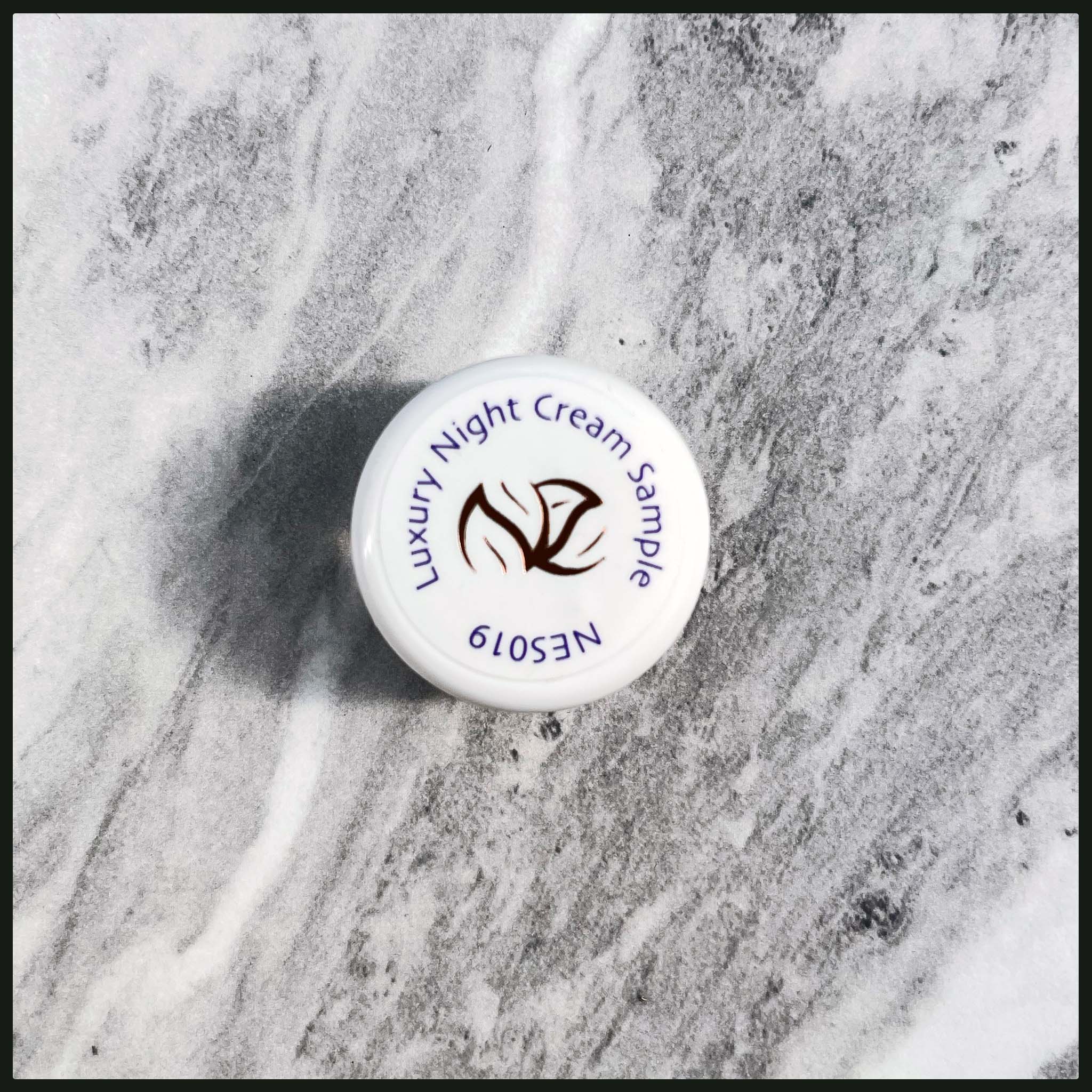 え*な様 チ*ー様 SOIGNE night cream BC 40g ソワーニュ〈ナイトクリームBC 40g 夜用クリーム 新品スパチュラ付き